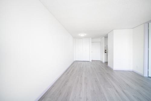Entry door way